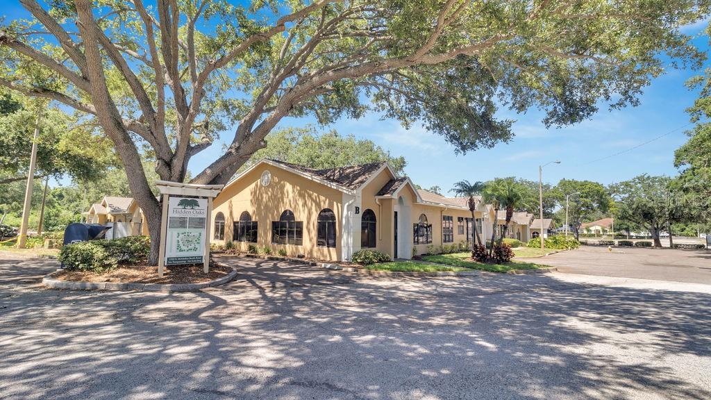 1700 N MCMULLEN BOOTH ROAD UNIT C4