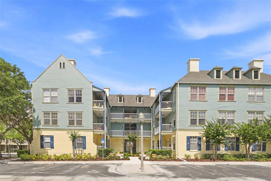 611 CAMPUS STREET UNIT 280