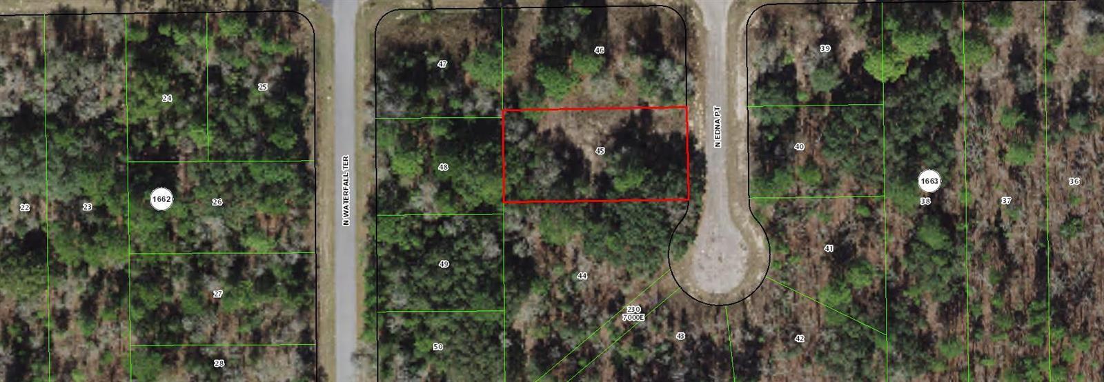 This is a map showing a highlighted residential lot in a wooded subdivision — 6948 N Edna Point, FL 34434, FL