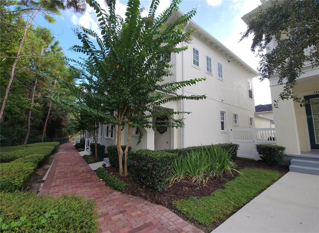 1406 RESOLUTE STREET