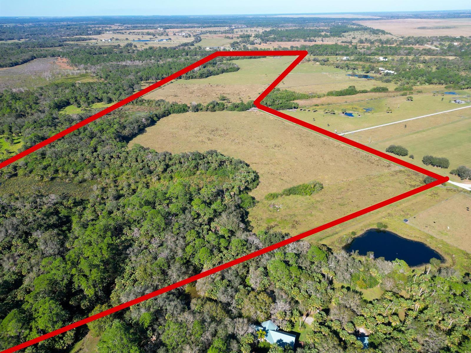 3702 SW Wild Turkey Lane, Okeechobee FL 34974