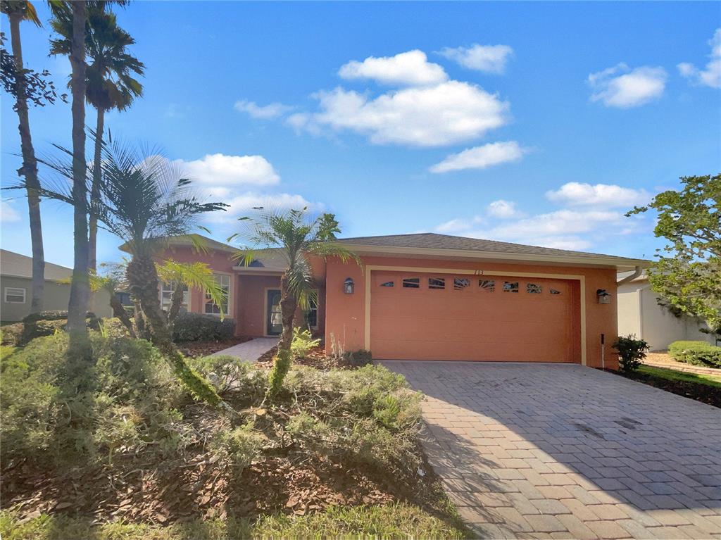 113 VENICE LANE