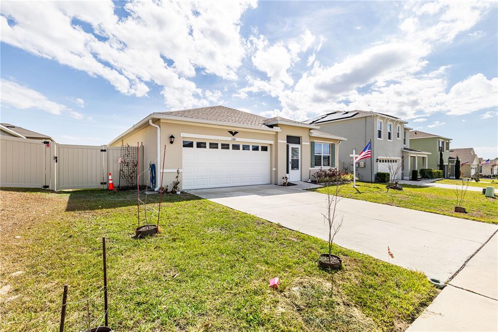 1768 HENIN CIRCLE