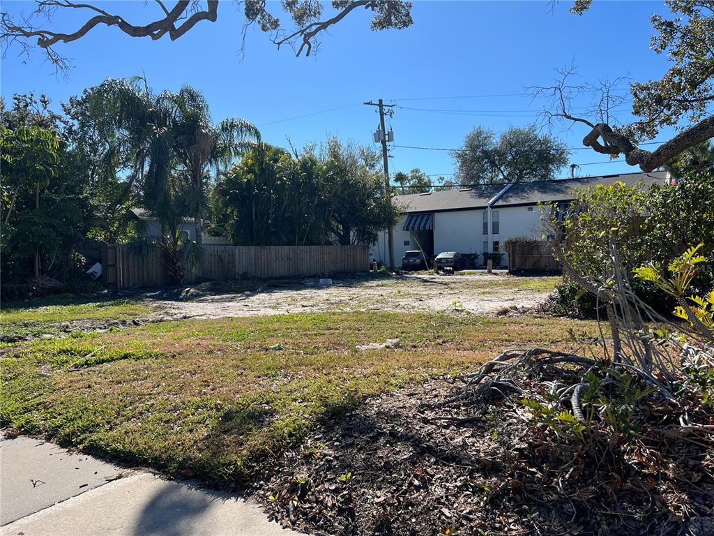 404 E DAVIS BOULEVARD, TAMPA, FL — photo 4 of 10