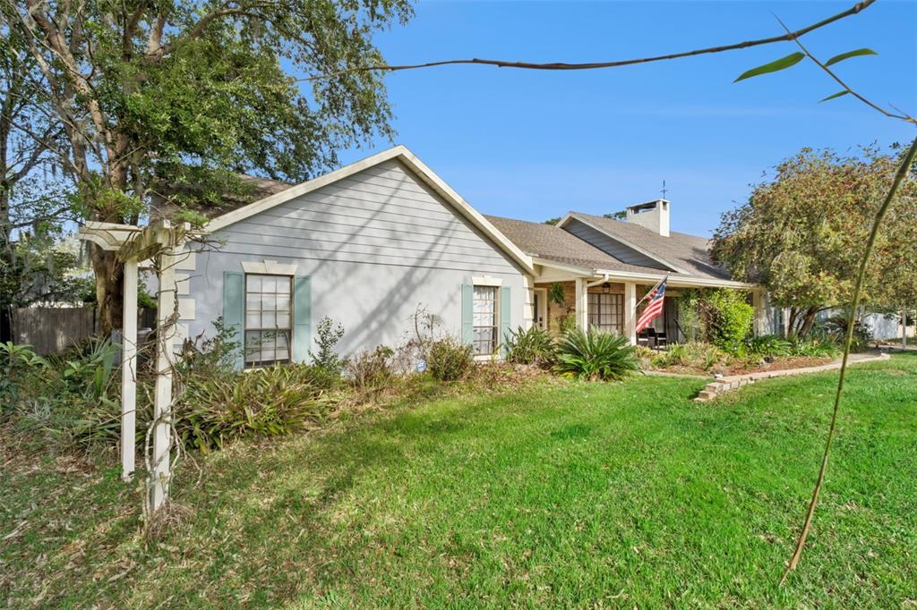 2002 FAIRWAY DRIVE, EUSTIS, FL — photo 2 of 30
