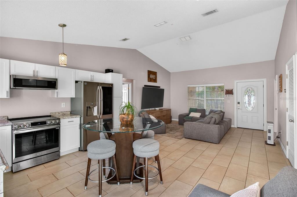 1688 TAYLOR LAKE CIRCLE, LARGO, FL — photo 5 of 25