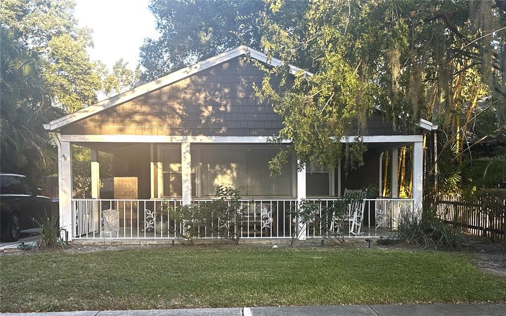 1421 FERRIS AVENUE