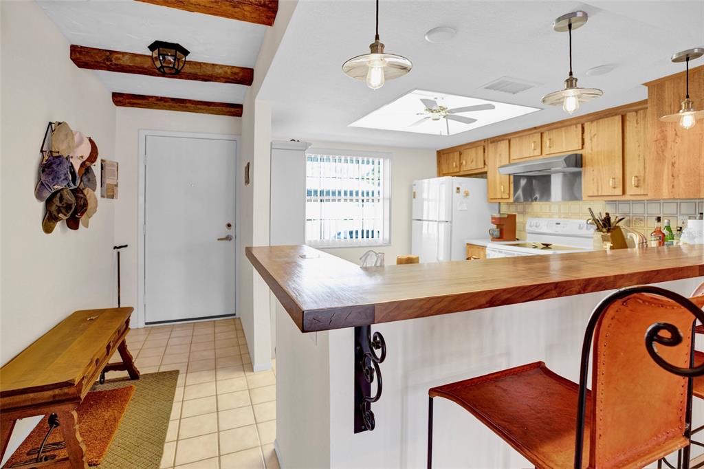 2465 NORTHSIDE DRIVE UNIT 1808, CLEARWATER, FL — photo 3 of 30