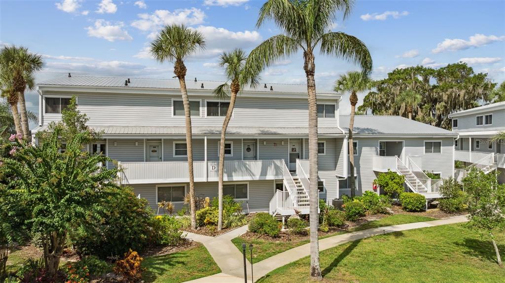 125 RIVER BEND PLACE UNIT D, WELAKA, FL — photo 4 of 30