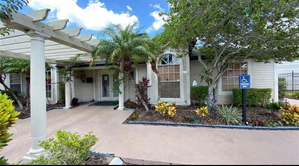 1940 LAKE ATRIUMS CIRCLE UNIT 107