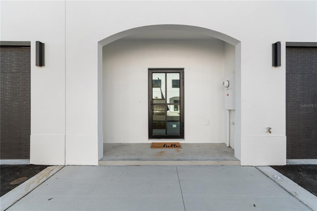 4352 CAMBIO GARDENS COURT