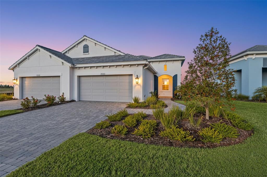 2130 SYLVESTER PALM LANE
