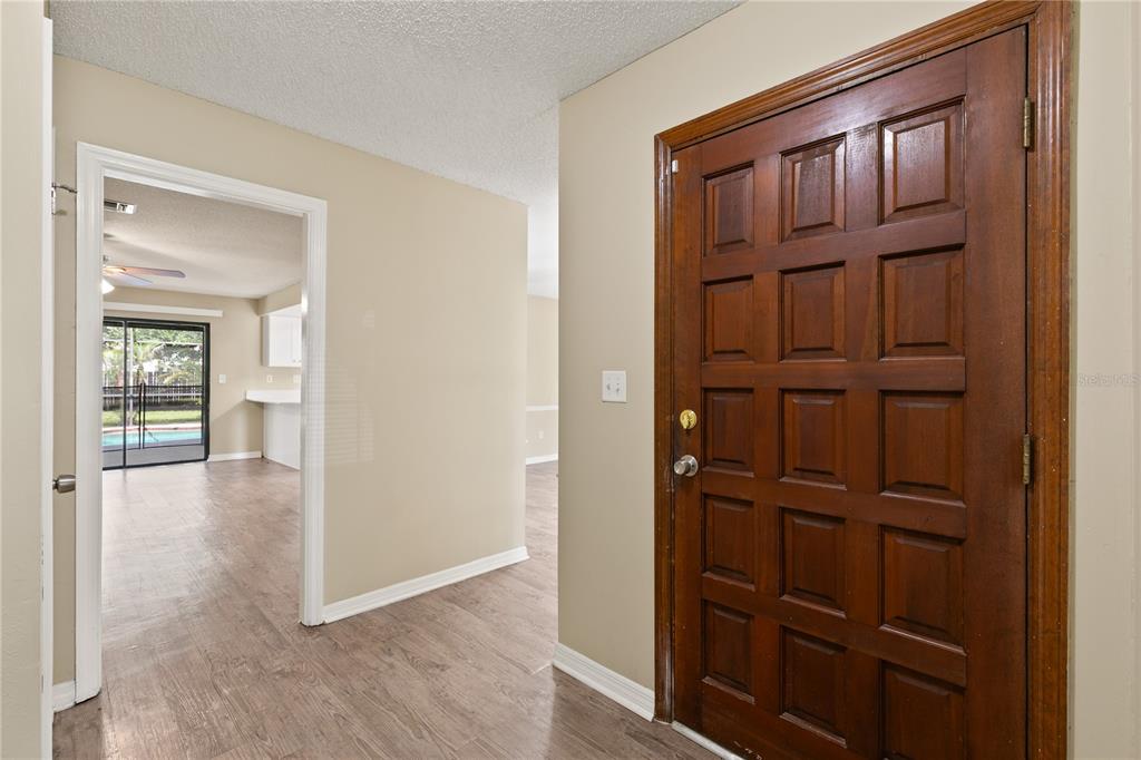 1504 PEREZ, ORLANDO, FL — photo 5 of 26