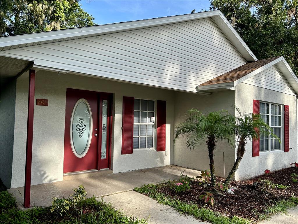 209 N 1ST AVENUE, WAUCHULA, FL — photo 4 of 27