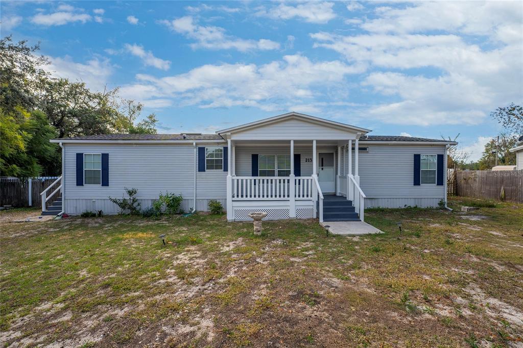213 BOWEN ROAD