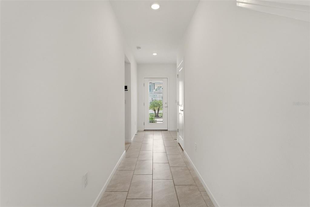 11753 CAPSTAN PLACE, PARRISH, FL — photo 4 of 27