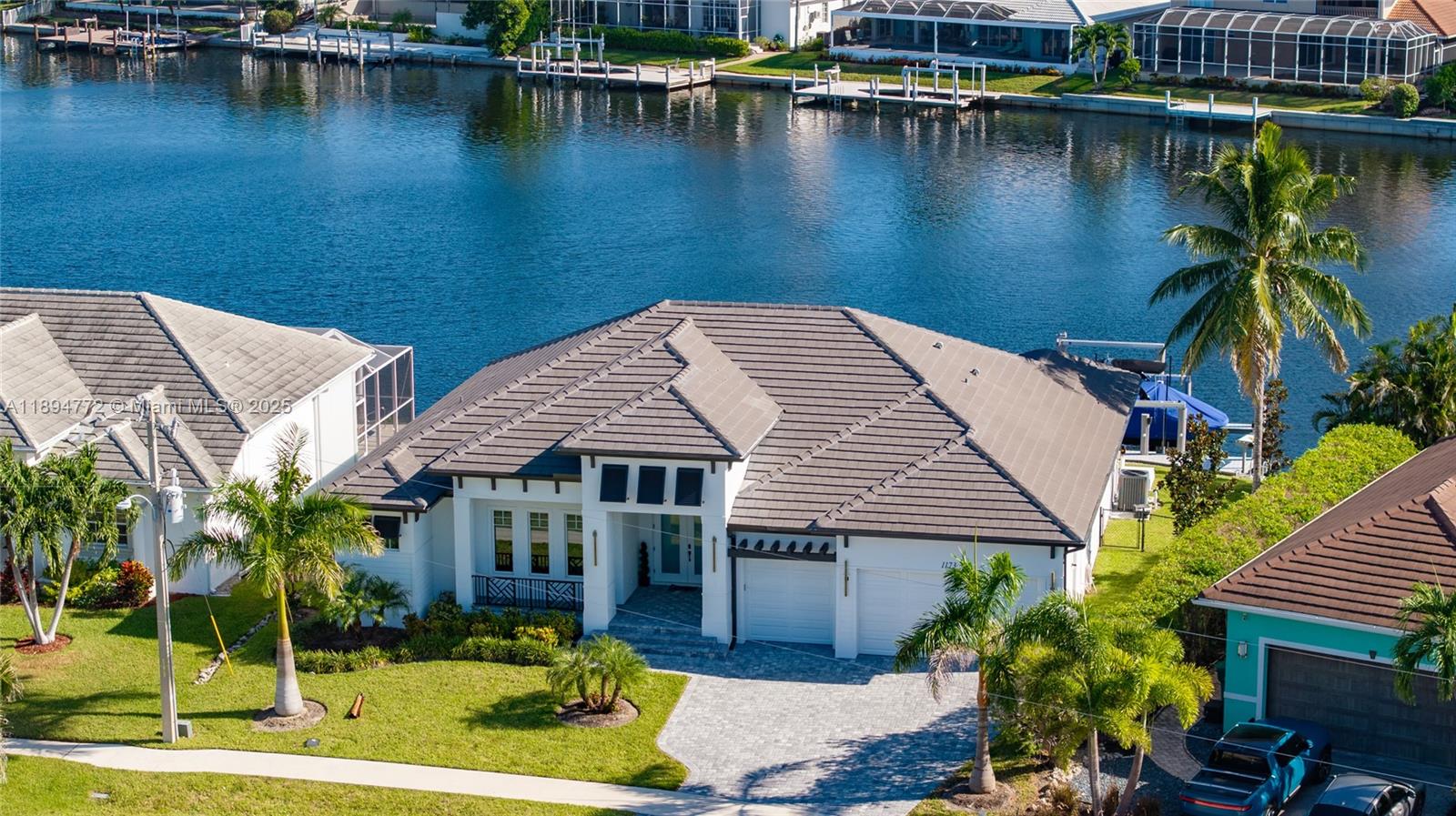 1173 Strawberry Ct, Marco Island FL 34145