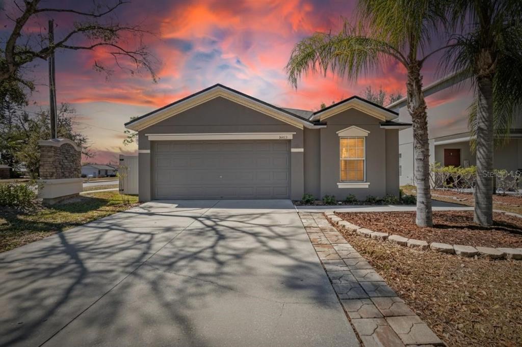 10613 SUMMER AZURE DRIVE