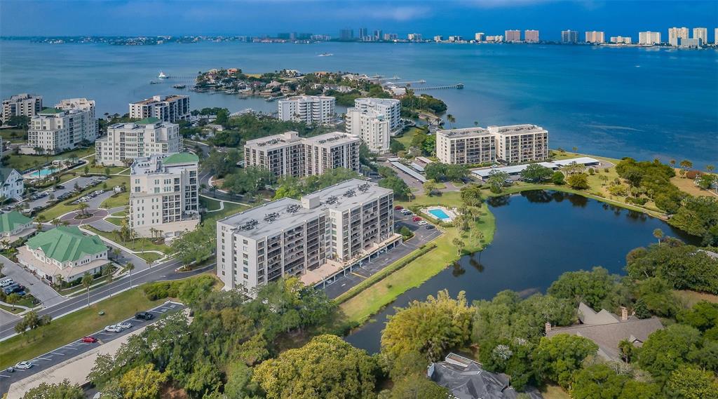 220 BELLEVIEW BOULEVARD UNIT 305