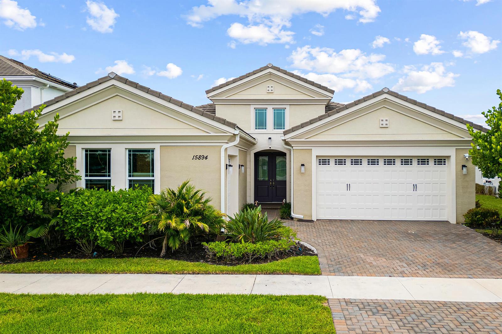 15894 Meadowlark Court, Westlake FL 33470