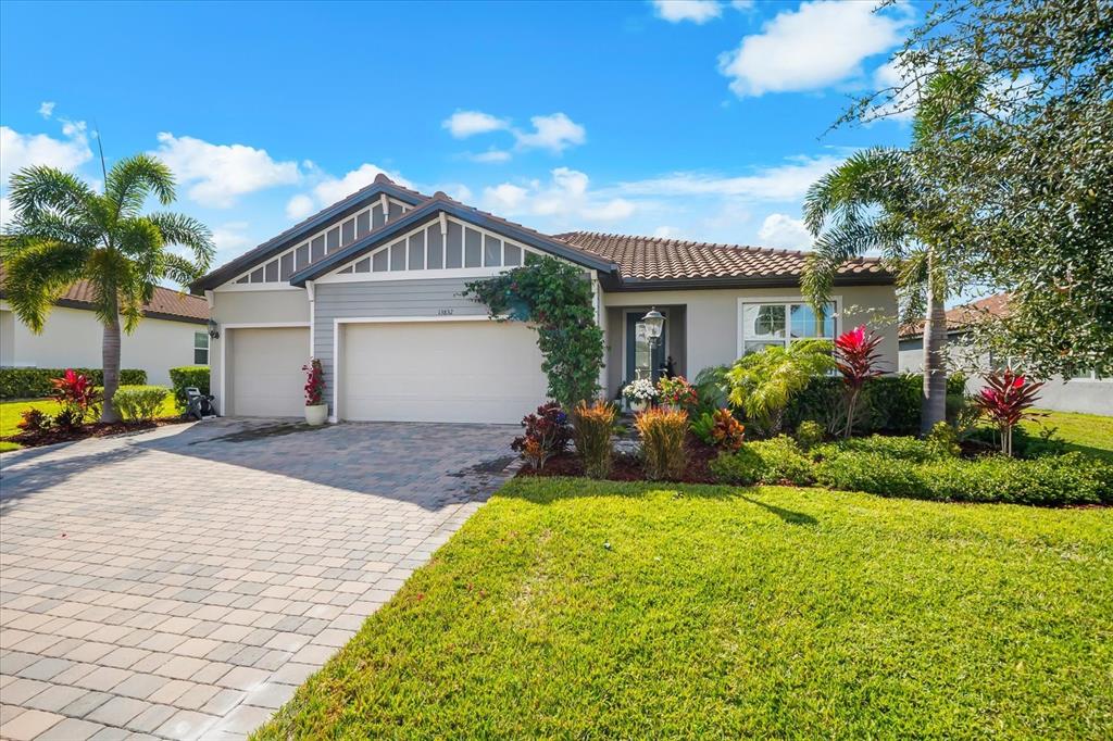 13832 GREEN HAMMOCK PLACE