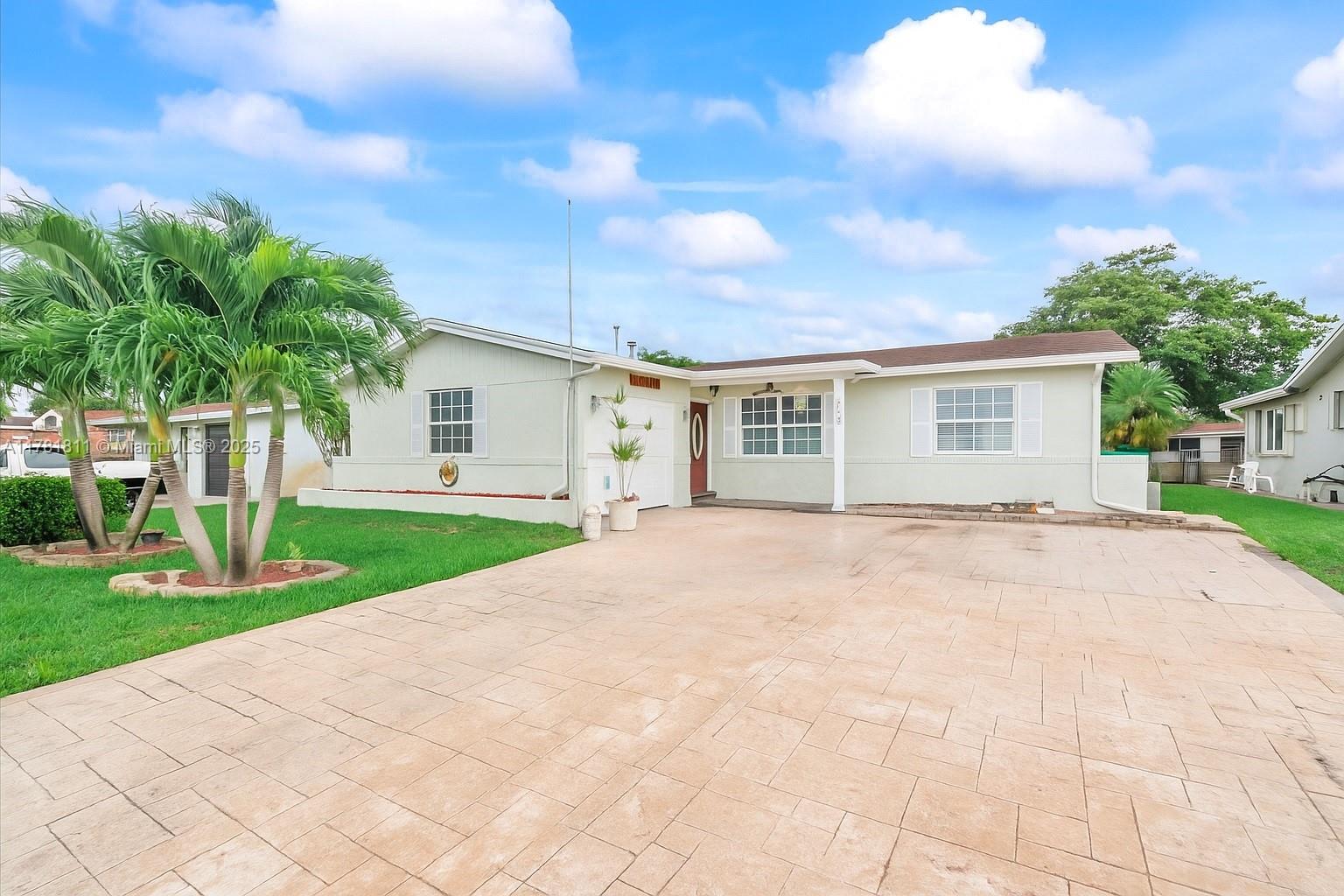 11461 NW 31st Pl, Sunrise FL 33323