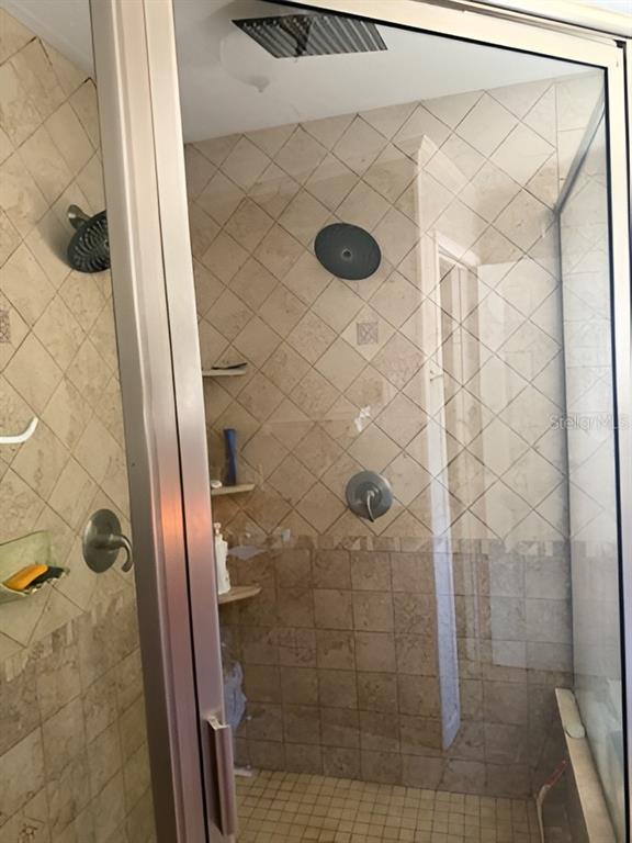 101 WALKER DRIVE, INTERLACHEN, FL — photo 5 of 18