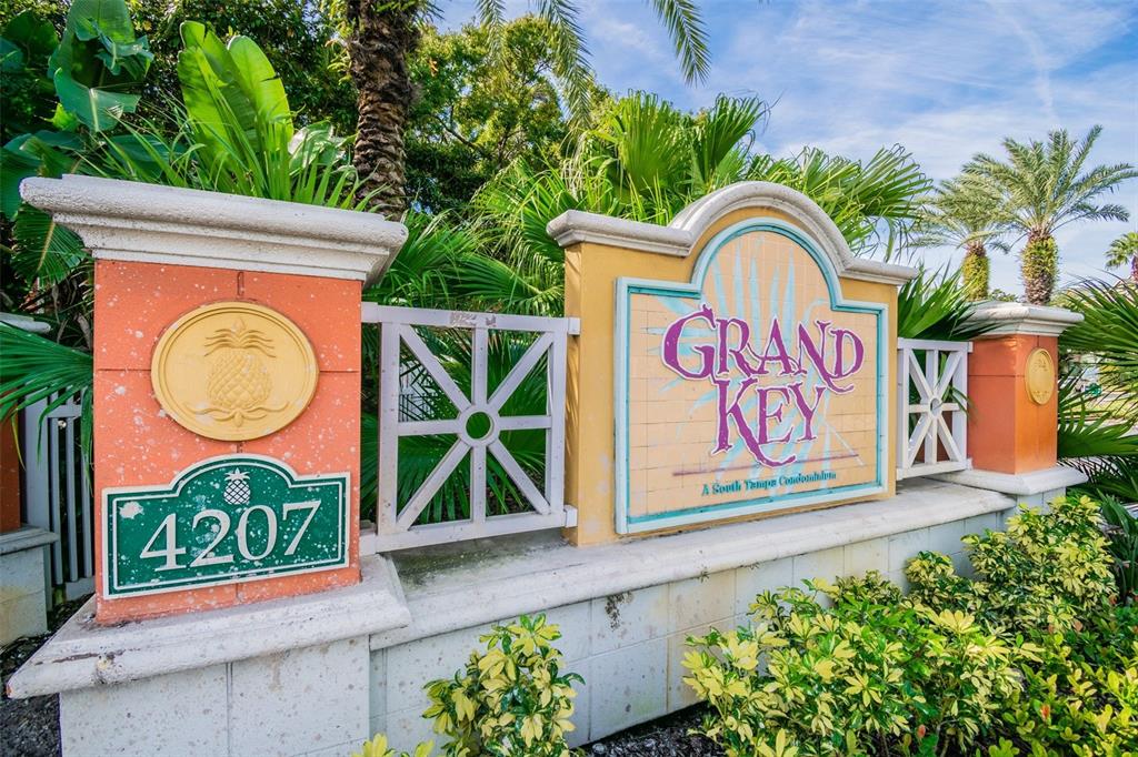 4207 S DALE MABRY HIGHWAY UNIT 2105