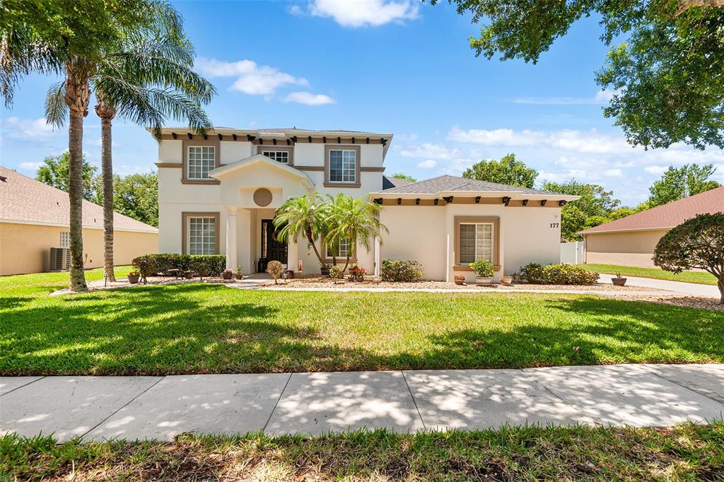 177 COSTA LOOP