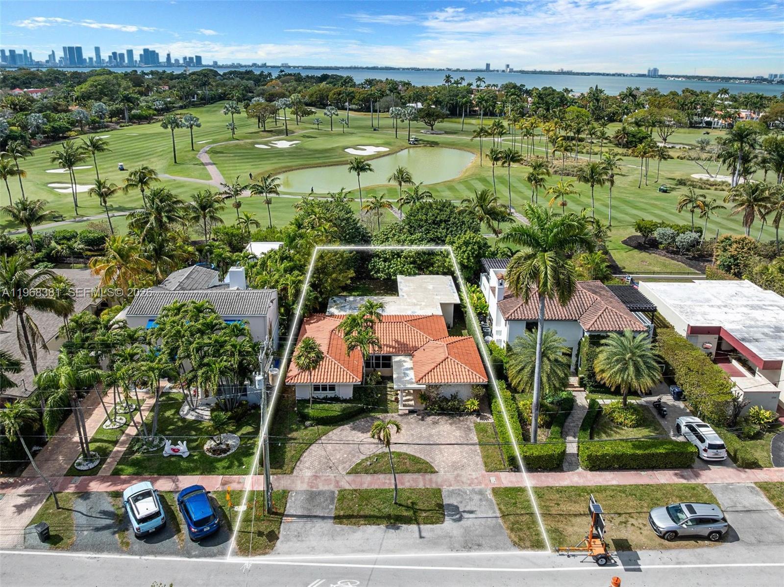5220 La Gorce Dr, Miami Beach FL 33140