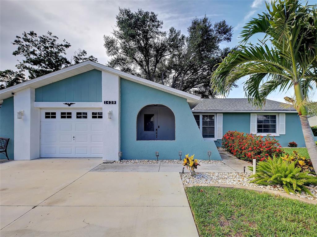1439 STRADA D ORO, VENICE, FL — photo 4 of 30