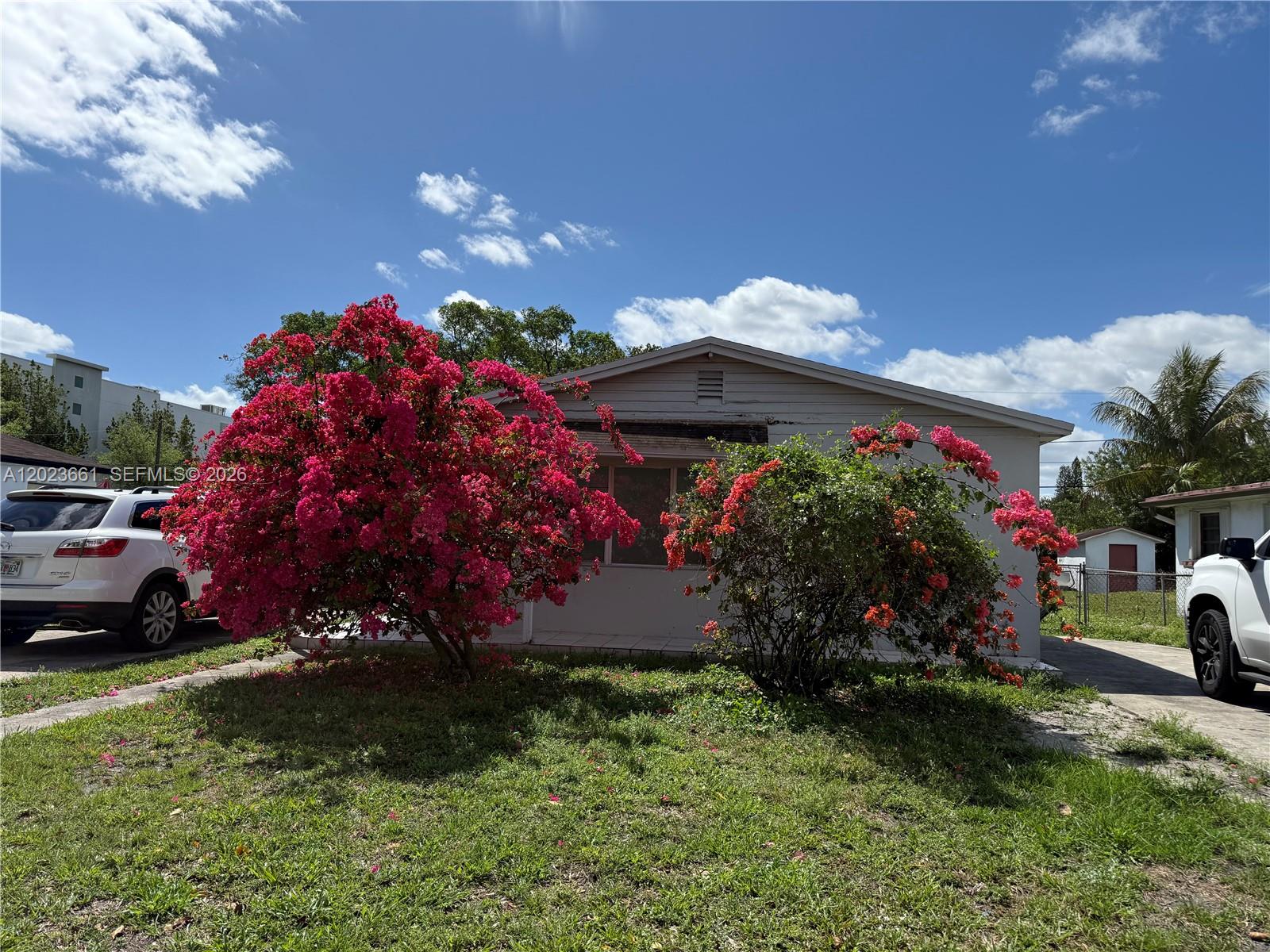 3810 SW 25th St # 1, West Park FL 33023
