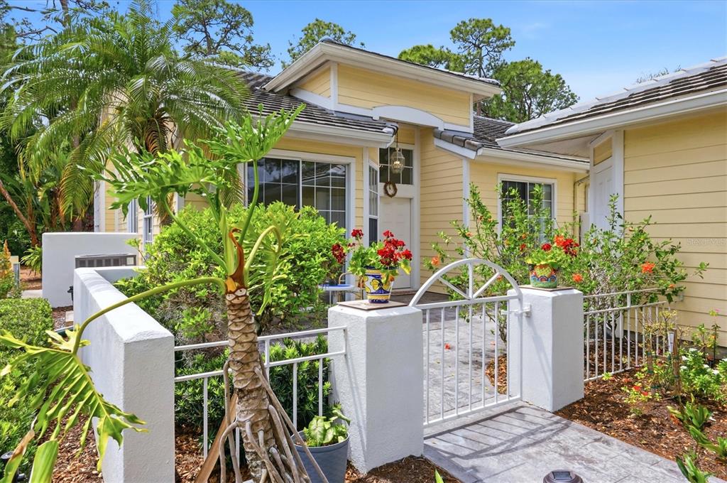 7731 WHITEBRIDGE GLEN, UNIVERSITY PARK, FL — photo 3 of 30
