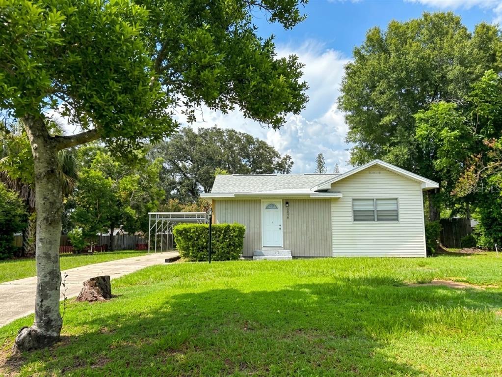 320 W BULLARD AVENUE