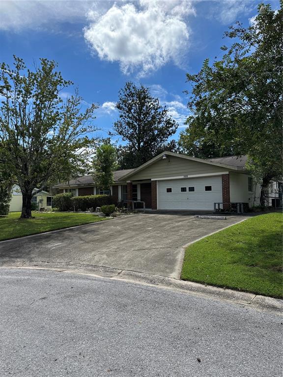 2928 NE 7TH PLACE