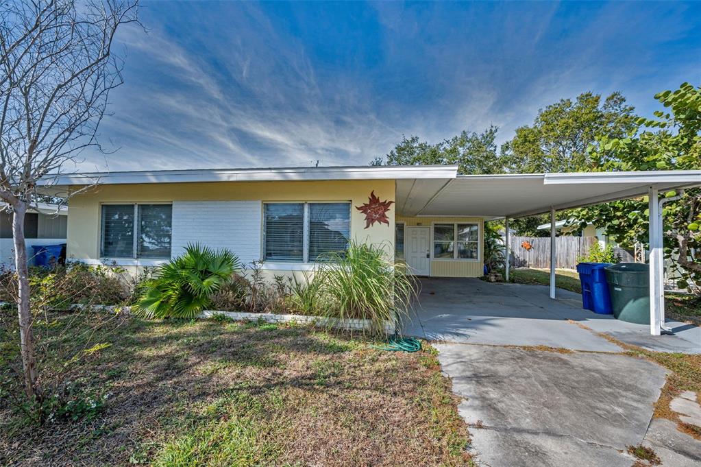 2476 CORONADO WAY, DUNEDIN, FL — photo 3 of 30
