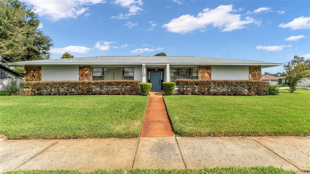 2110 E TIMBERLANE DRIVE