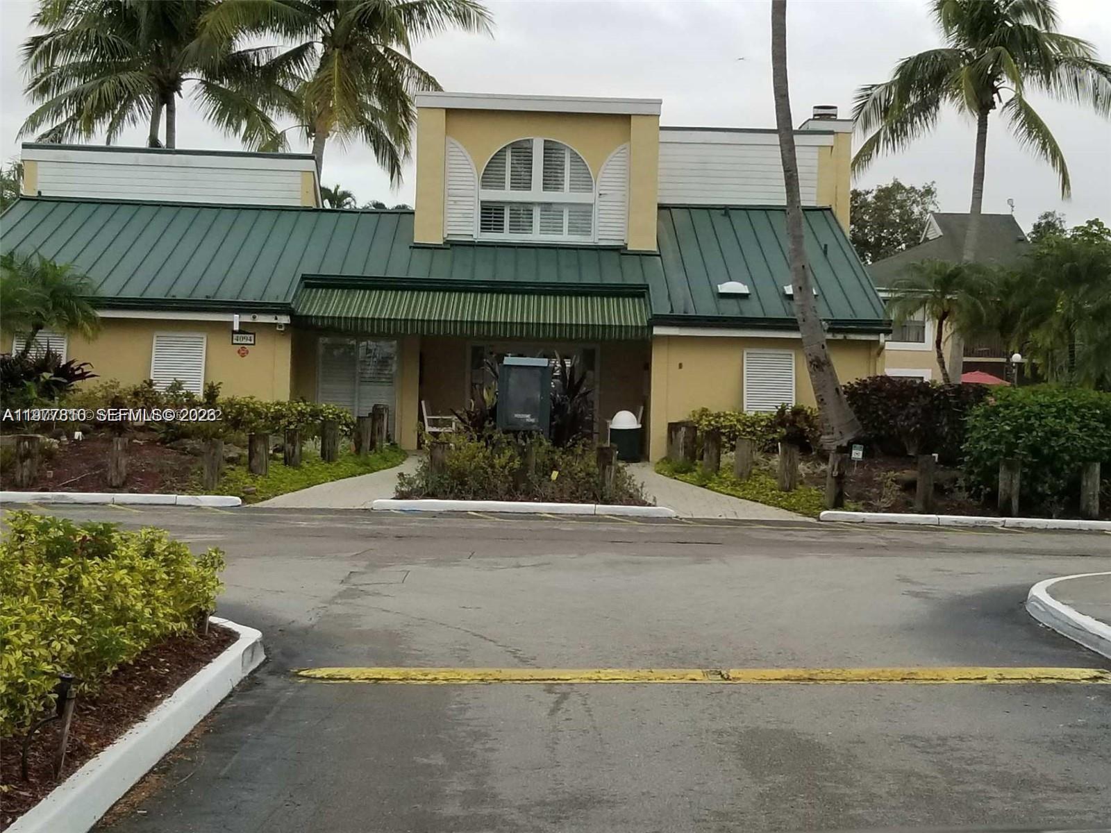 3948 NW 87th Ave # 3948, Sunrise FL 33351