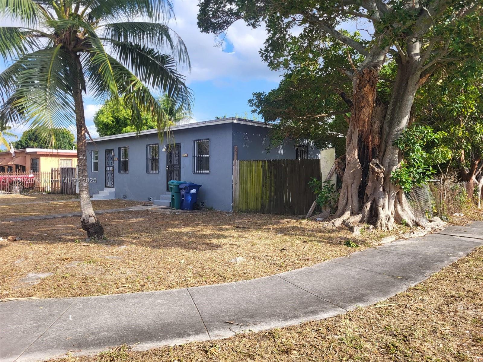 1090 NW 112th Ter, Miami FL 33168