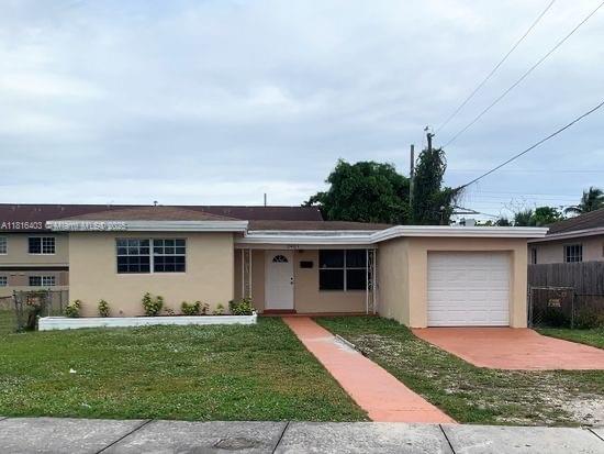 2401 NW 7th St, Fort Lauderdale FL 33311