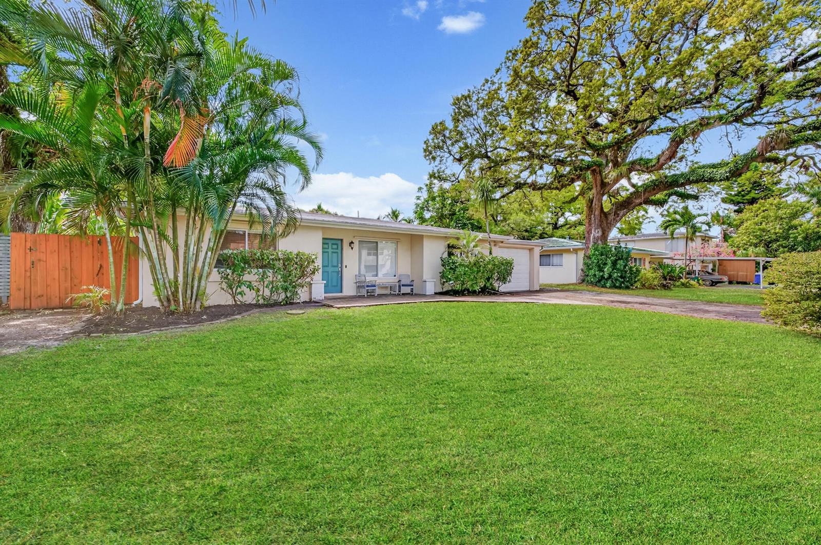 3030 SW 23rd Street, Fort Lauderdale FL 33312