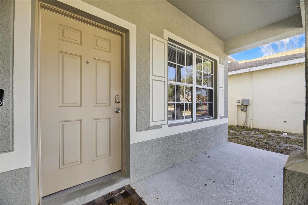 7520 DRAGON FLY LOOP, GIBSONTON, FL — photo 3 of 30