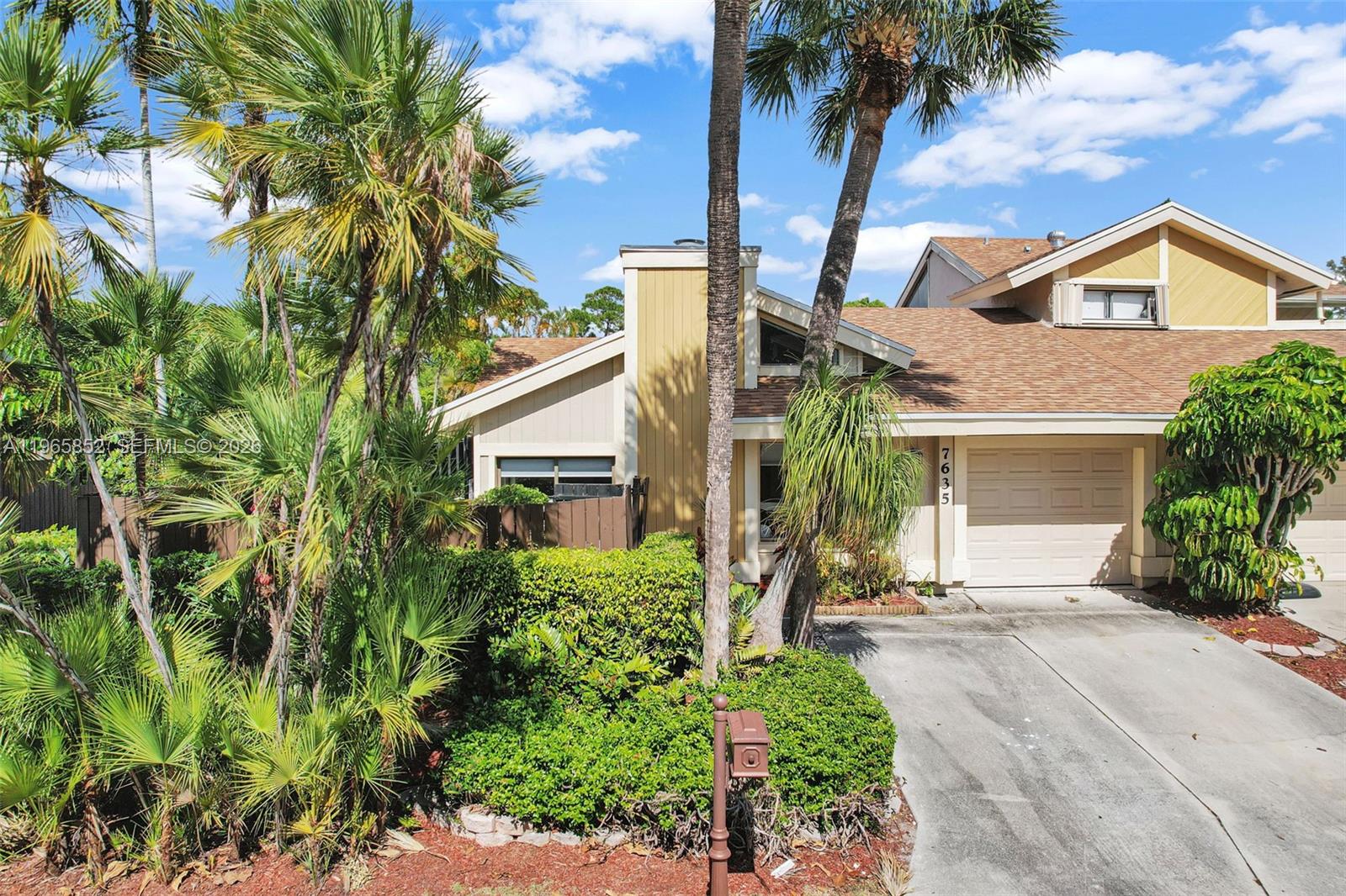 7635 W Sierra Ter W, Boca Raton FL 33433