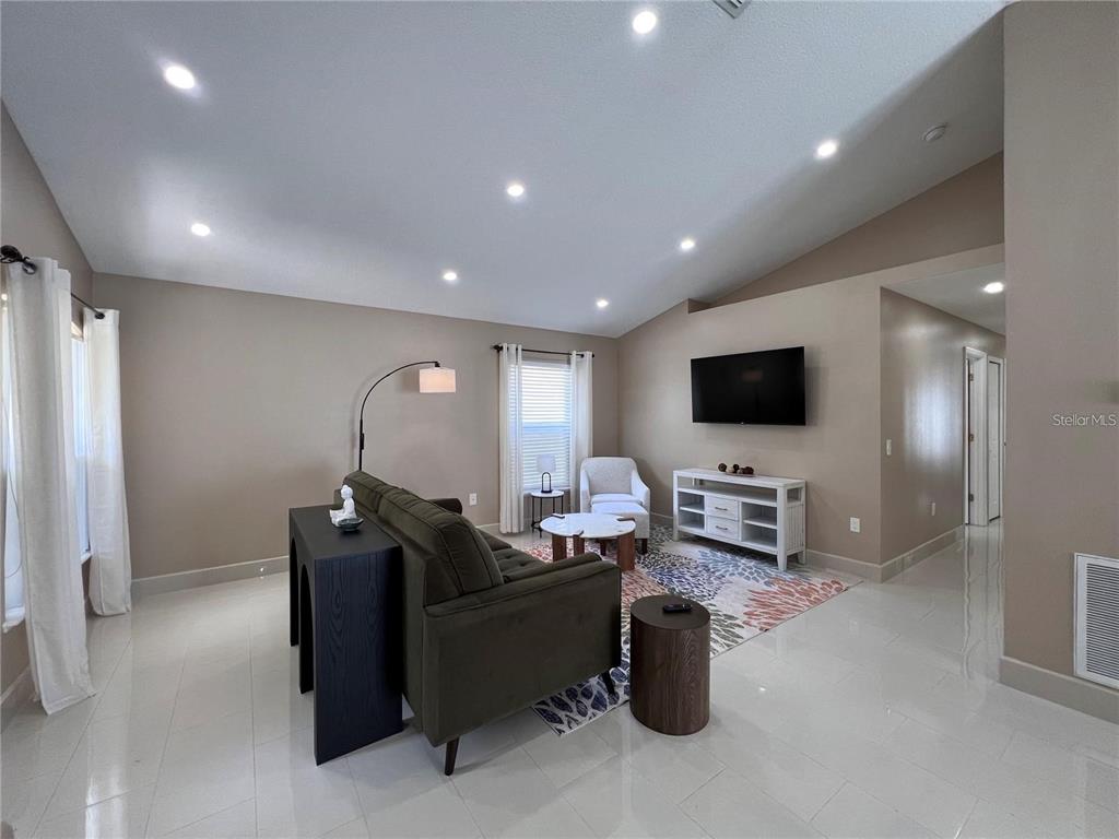 30225 DOUBLE DRIVE, WESLEY CHAPEL, FL — photo 3 of 24