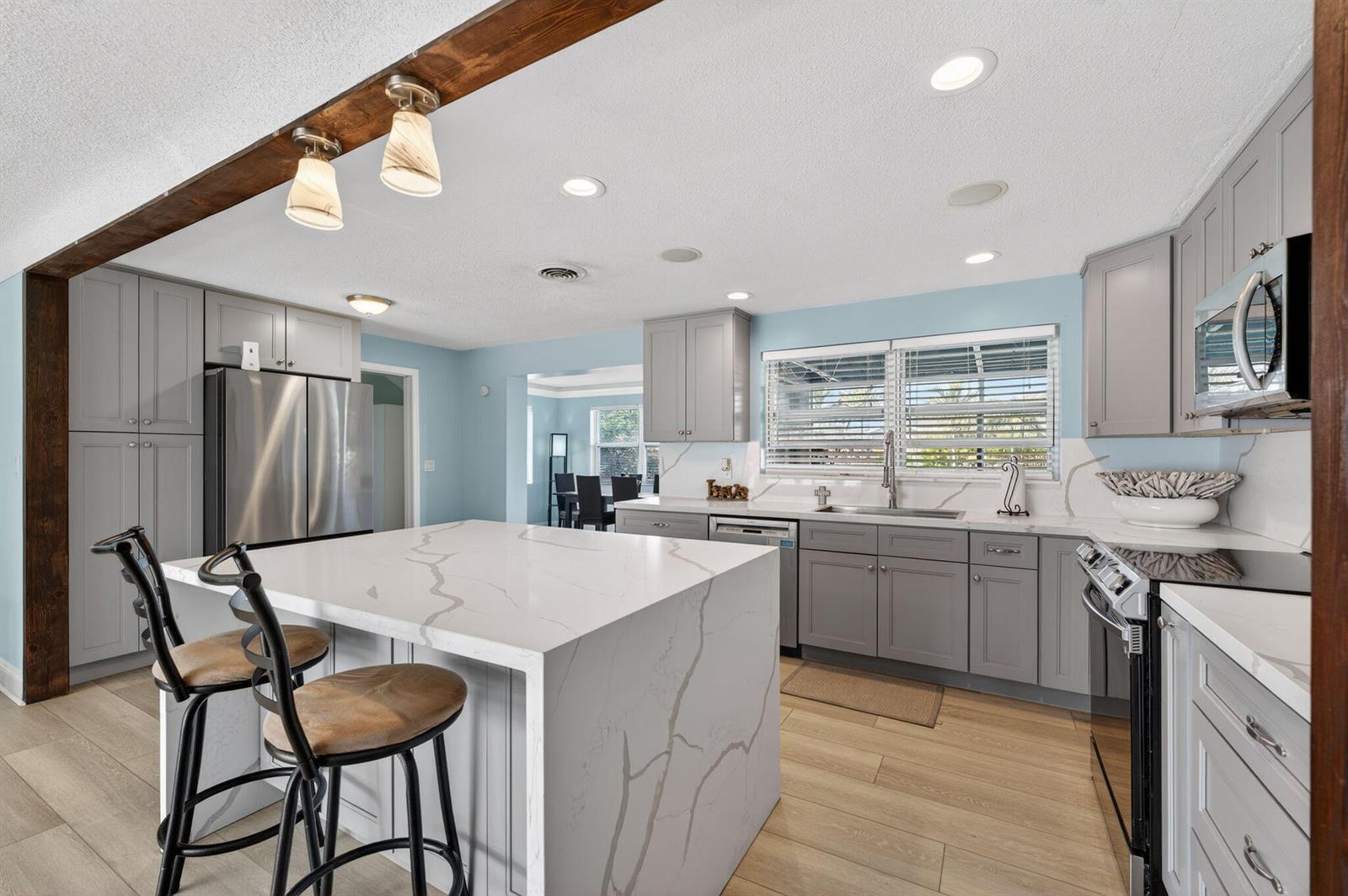 1223 Isle Court, Boynton Beach FL 33426