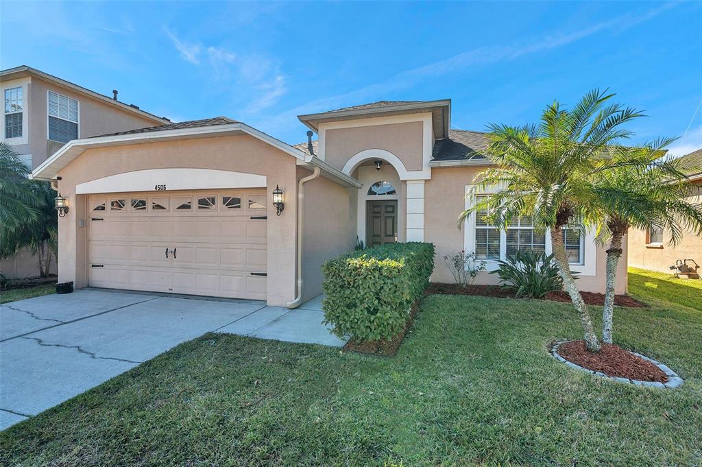 4506 MAPLETREE LOOP