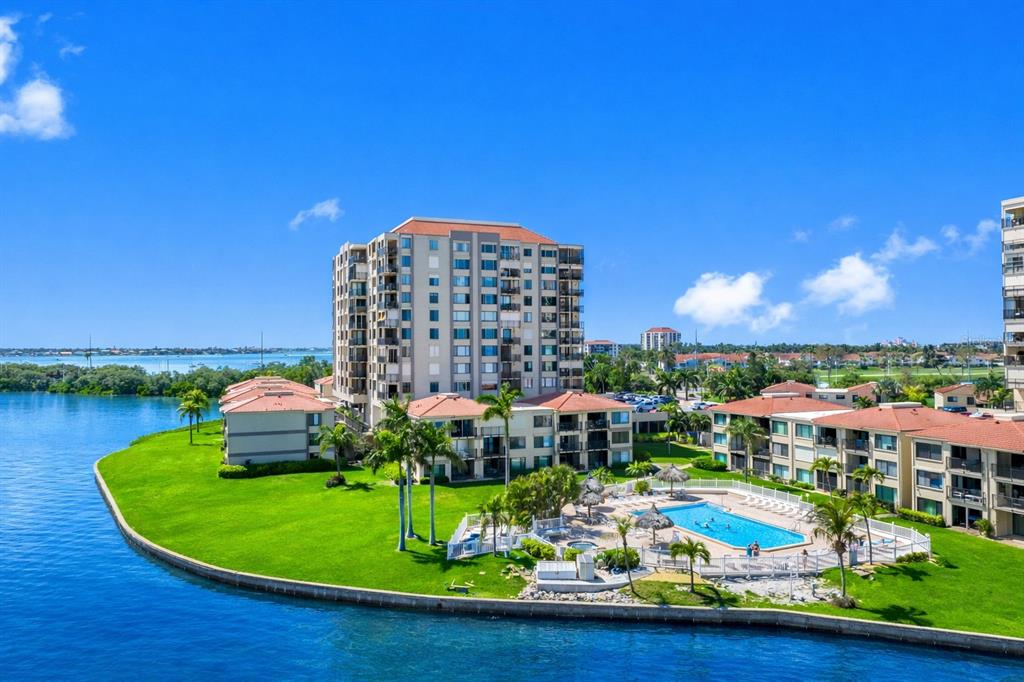 6372 PALMA DEL MAR BOULEVARD S UNIT 304