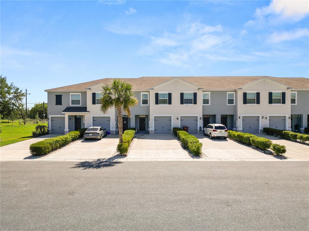 3830 SUNFLOWER FIELD PLACE