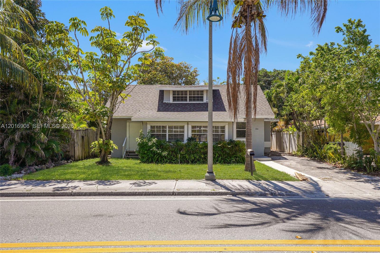 311 S Federal Hwy, Lake Worth FL 33460