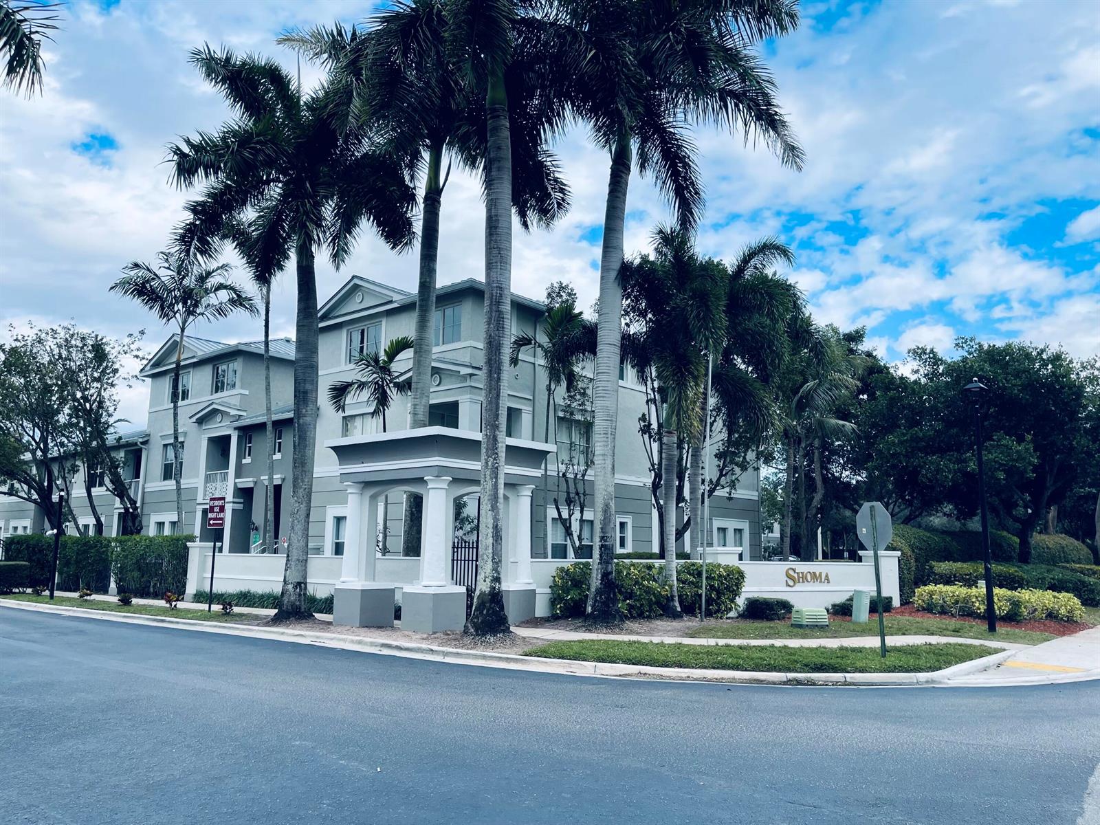 2218 Shoma Drive, Royal Palm Beach FL 33414